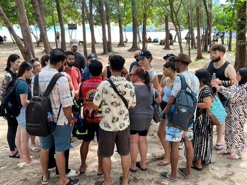 Krabi: Twilight Treasure Hunt – 7 Island Speedboat Adventure - Chicken Island and the Koh Tup sandbar