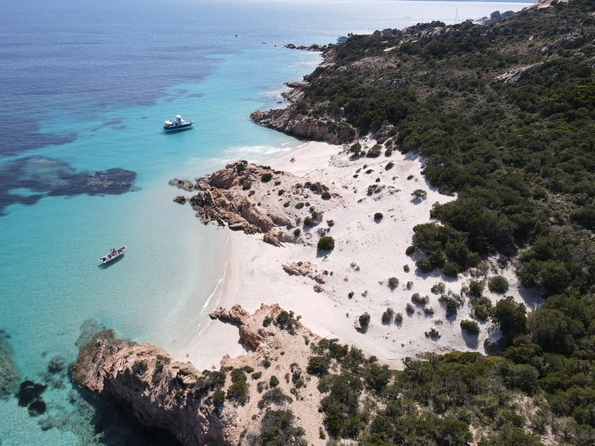 La Maddalena: Archipelago Boat Tour - Price, boat style, and what you actually receive