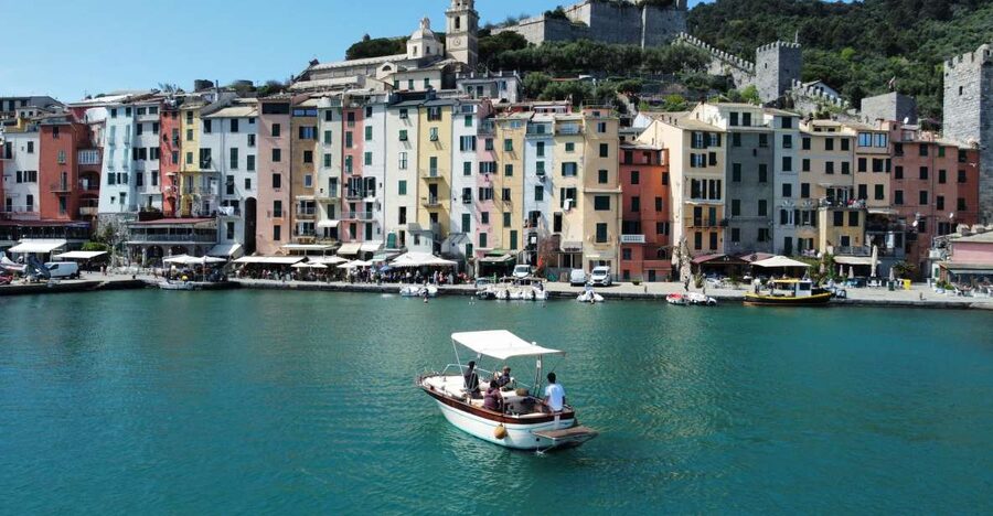 La Spezia: 3h Boat Tour Portovenere / Lerici / 3 Islands - What the guide and communication are like