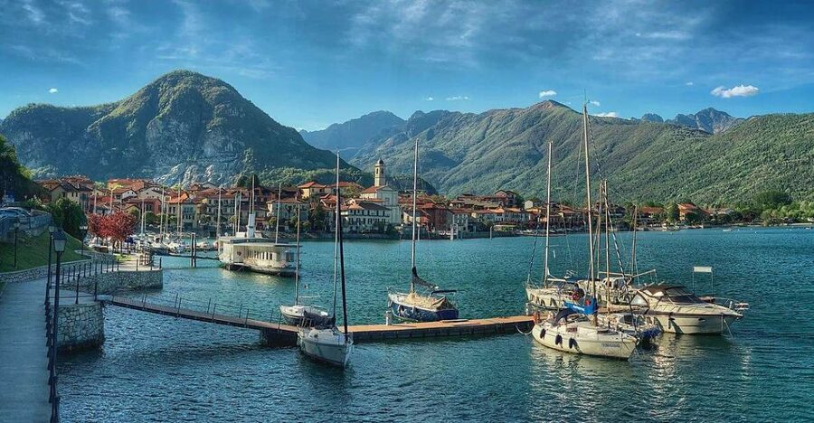 Lago Maggiore: 3 Borromean Islands Boat from Feriolo - Isola Pescatori, the most relaxed stop