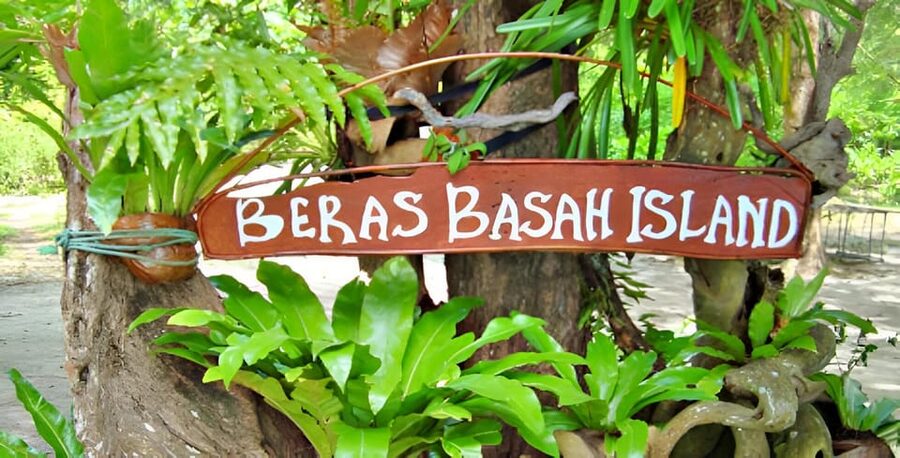 Langkawi: Island Hopping Shared or Private Boat Options - Price, inclusions, and extra costs