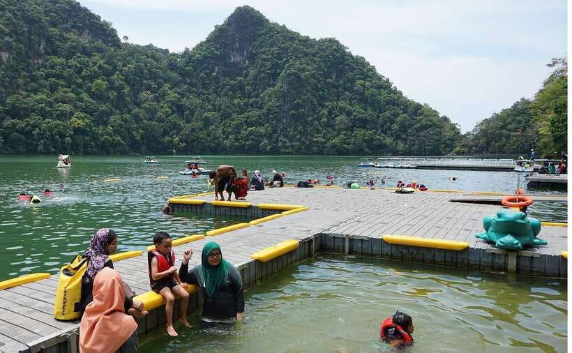 Langkawi: Island Hopping Tour - Pulau Singa Besar and its wildlife setting