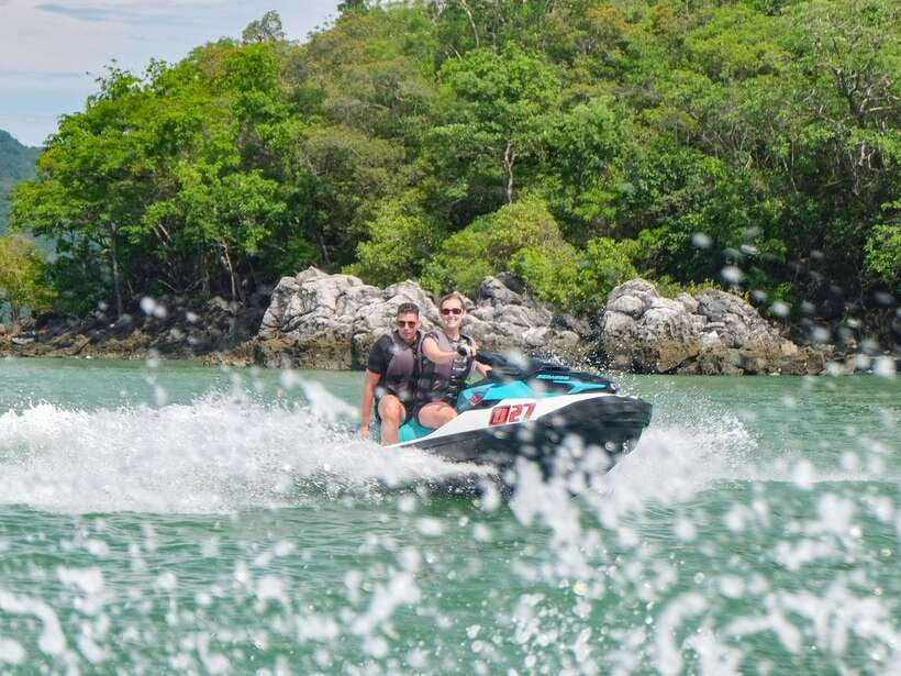 Langkawi: Jet Ski Tour Island Hopping Dayang Bunting - Dayang Bunting and the story of Pregnant Maiden Lake