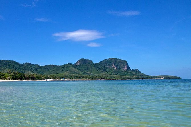 Lanta 4 Islands + Emerald Cave Snorkeling Tour - Ko Muk adds beaches, caves, and water time