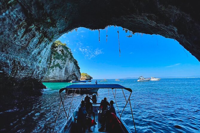 Los Arcos 5 islands Snorkeling Cliff Jumping and Hidden Beach - Snorkeling around the Los Arcos islands