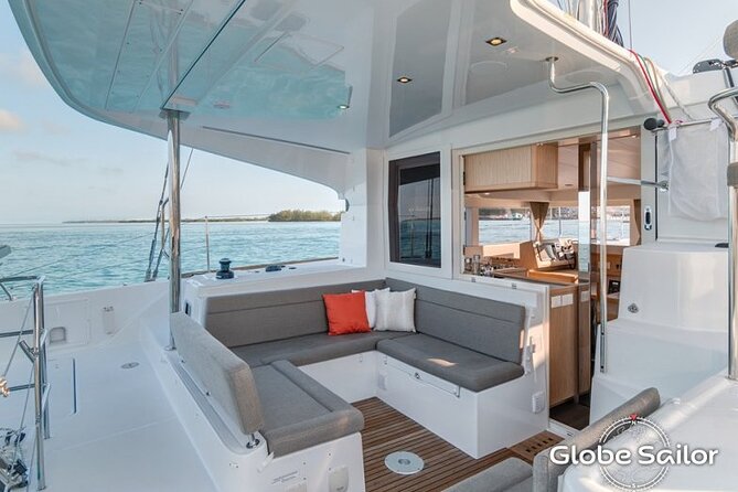 Luxury Catamaran in the Maddalena Archipelago from PALAU - Who should book this catamaran day