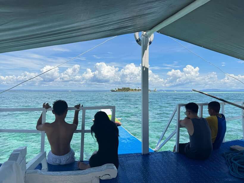 Mactan Island Hopping Gilutungan, Caohagan, Nalusuan + Lunch - What the $132 price really covers