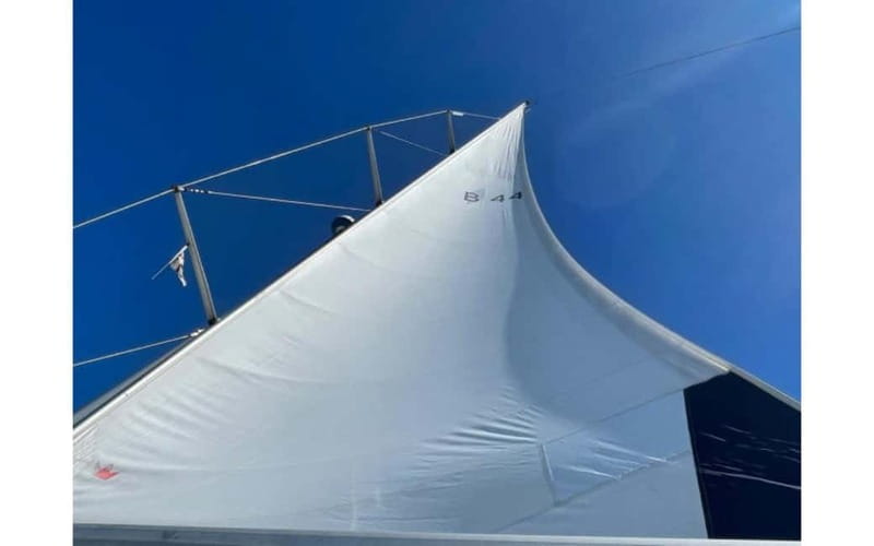 Maddalena Archipelago: Full-Day Sailboat Tour with Lunch - Finding Bellatrix in Palau or La Maddalena