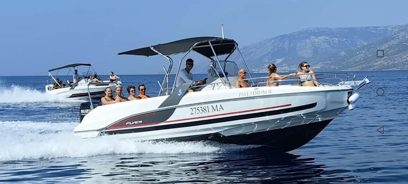 Makarska: 3-island Speedboat Cave & Blue Lagoon Tour - Jelsa is the tour’s useful pause