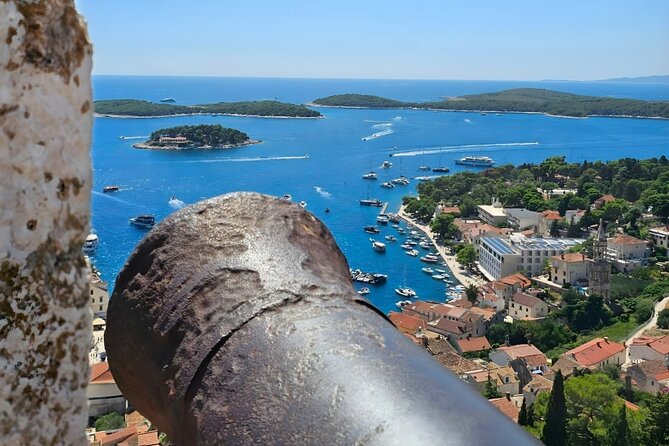 Makarska: 4 Island Luxory Boat Tour - Town Hvar & Pakleni islands - Key points to know before booking