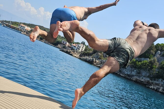 Makarska: 4 Island Luxory Boat Tour - Town Hvar & Pakleni islands - Hvar Town: the day’s main event