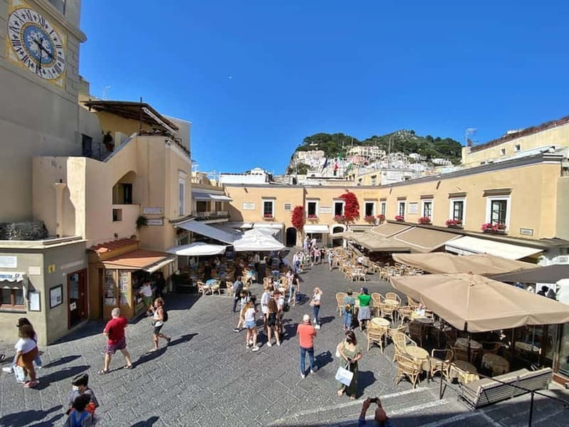 Marina Grande: Guided Capri Island Hop-On Hop-Off Bus Tour - Who should book this Capri bus tour?