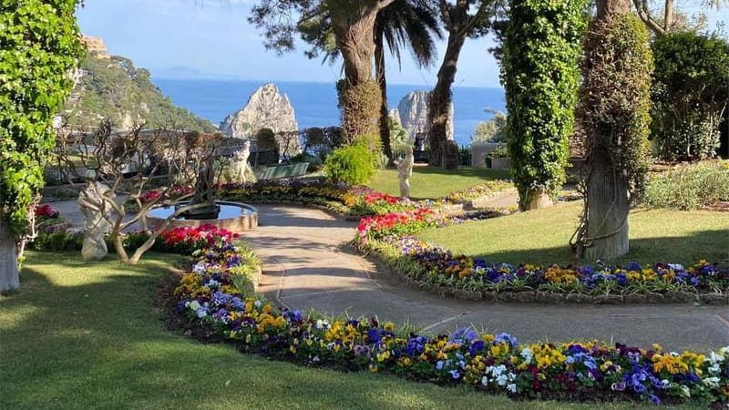 Marina Grande: Guided Capri Island Hop-On Hop-Off Bus Tour - Moving from Anacapri to Capri