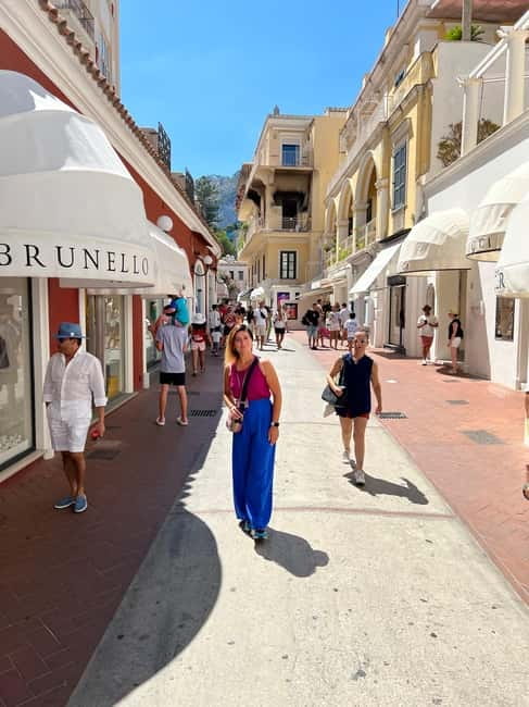 Marina Grande: Guided Capri Island Hop-On Hop-Off Bus Tour - Returning to Marina Grande