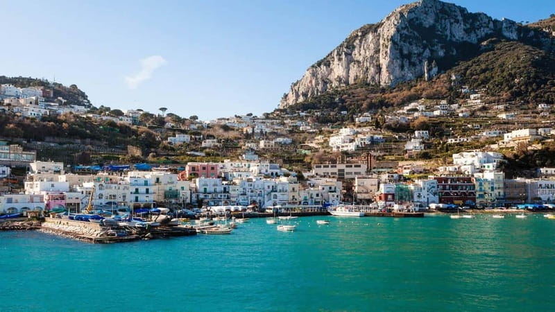 Marina Grande: Guided Capri Island Hop-On Hop-Off Bus Tour - What the guide adds, and what the guide does not
