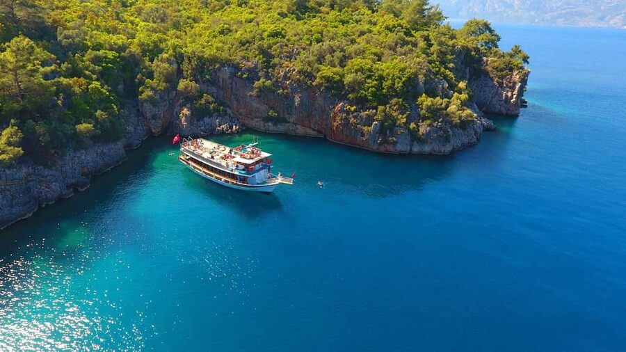 Marmaris: Bays Islands Boat Trip w/Lunch & Unlimited Drinks - A full day along Marmaris Bay