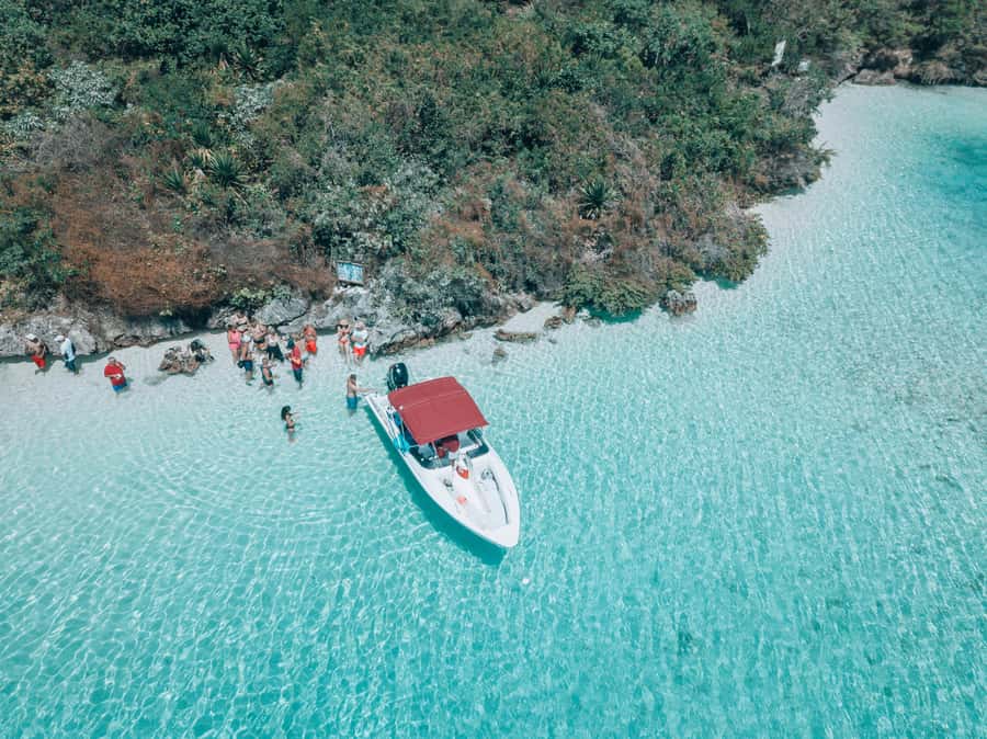 Mauritius: Private 5 Island Tour with Ile aux Cerfs - A two-hour beach BBQ at Île aux Cerfs