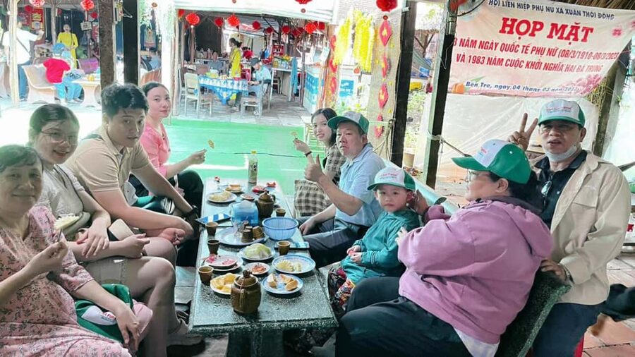 Mekong Delta Full Day - My Tho & Ben Tre - Four Islands Tour - A Lambro tricycle or horse cart through the villages
