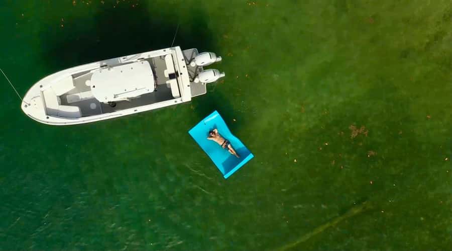 Miami: 4-Hour Island Hopping Boat Trip with Water Toys - Setting out from the Fontainebleau marina