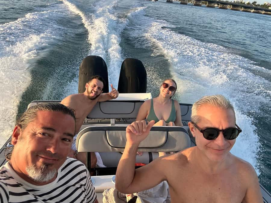 Miami: 4-Hour Island Hopping Boat Trip with Water Toys - Should you book the Miami island hopping trip?