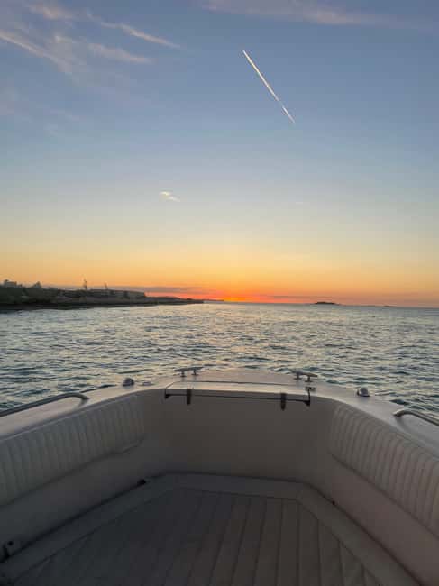 Nassau: 3 Islands Boat w/ Swimming Pigs, Snorkeling & Turtle - Pearl Island: snorkeling in clear, shallow water