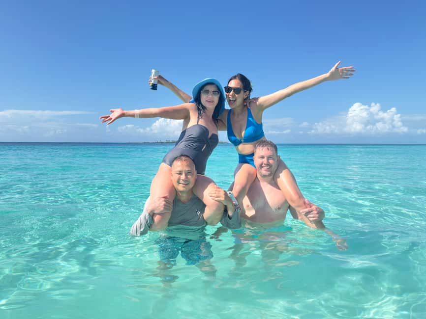 Nassau: 4-Island Tour Swimming Pigs, turtles, snorkeling - Green Cay and the sea turtle habitat
