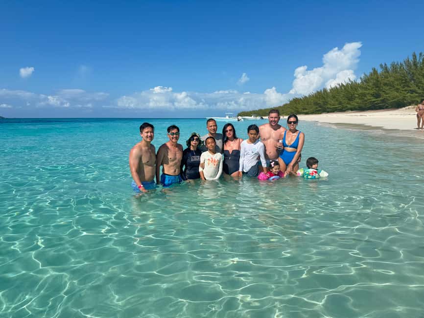 Nassau: 4-Island Tour Swimming Pigs, turtles, snorkeling - Rose Island: the quiet side of the outing