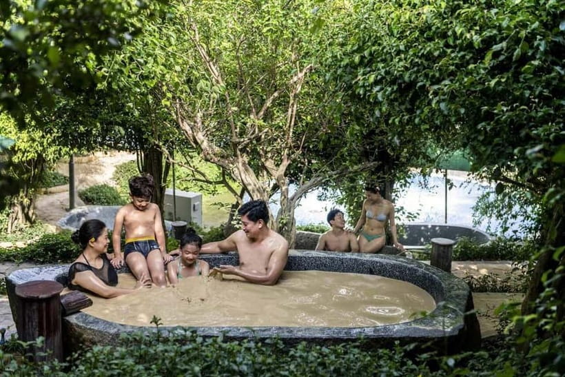 Nha Trang: 3 Islands Tour with Mud or Beach Fun - How the tour balances fun and crowding