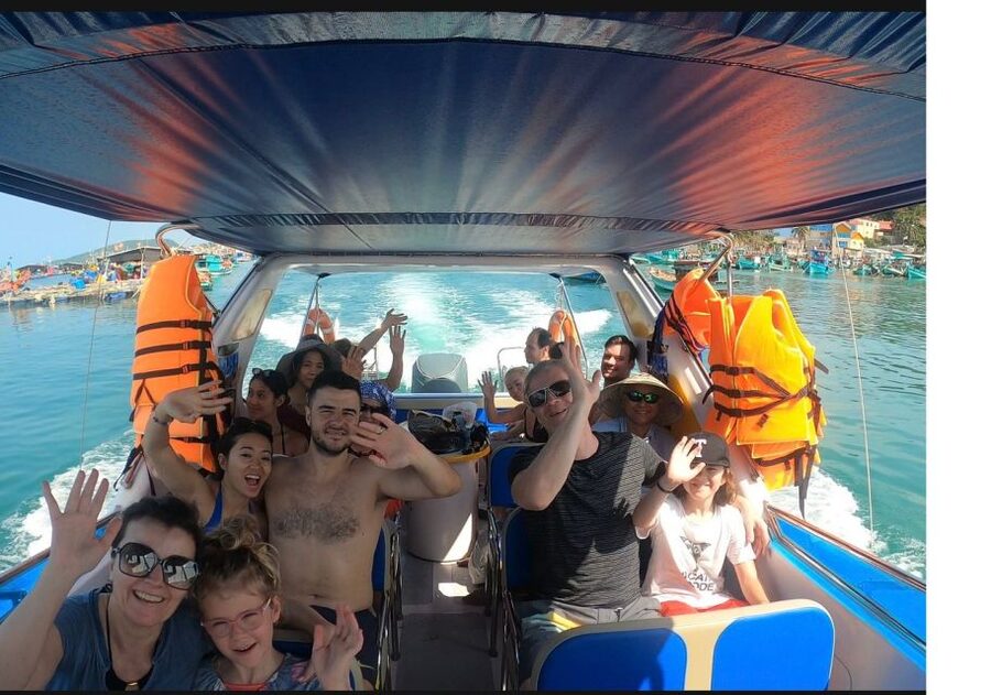 Nha Trang: Island-Hopping & Snorkeling Day Trip by Speedboat - Key points at a glance