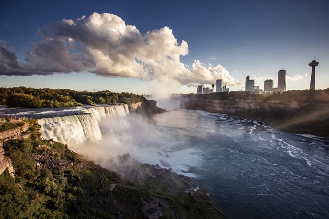 Niagara Falls, Toronto and 1000 Islands, 3 Day Tour from NYC - Watkins Glen and the Finger Lakes on day one