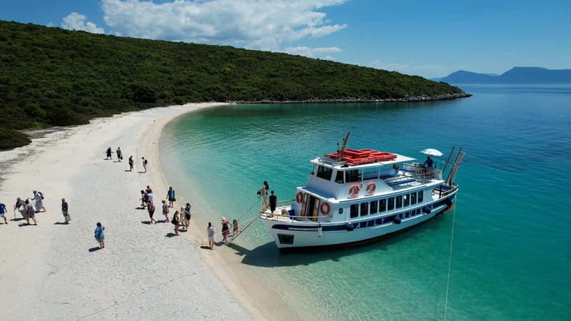 Nydri: Island Hopping Boat Cruise with Beach BBQ Lunch - Gerakas Beach and the best meal of the day