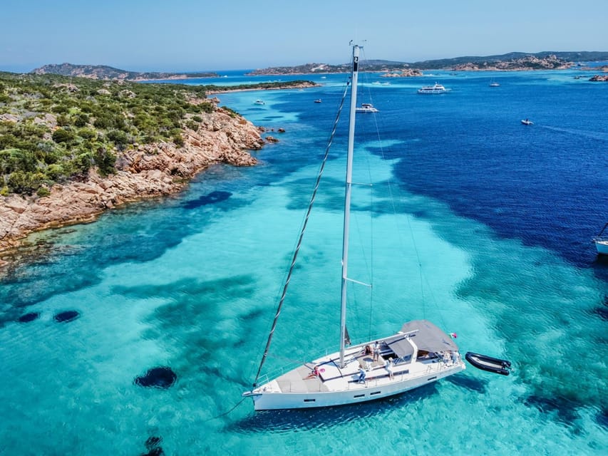 Palau: Sailing tour La Maddalena Archipelago - Setting out from Palau on a 55-foot sailing boat
