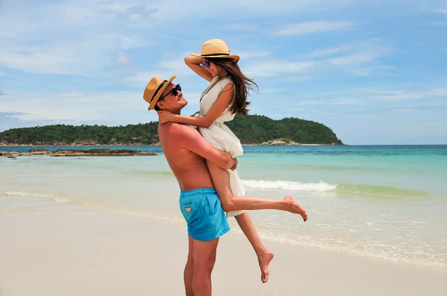 Pattaya: Exclusive 3-Island Catamaran Tour with Buffet Lunch - Monkey Island brings the most memorable finish