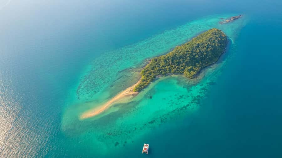 Pattaya: Full-Day 2 Islands Yacht Trip with Lunch and Sunset - Koh Phai: three hours for water and beach time