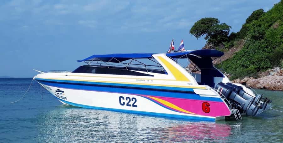 Pattaya: Private Speedboat to Coral Islands Cruise - Koh Sak, the smaller island stop