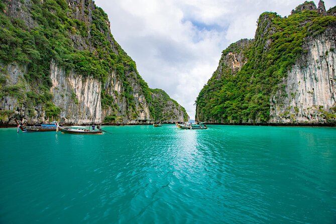 Phi Phi + 4 Islands Avoid the Crowds Tour From Krabi - Why the 6 a.m. departure matters