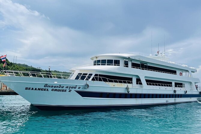Phi Phi Islands Tour by Luxury Big Boat from Phuket - Phi Phi Don, lunch, and limited island time