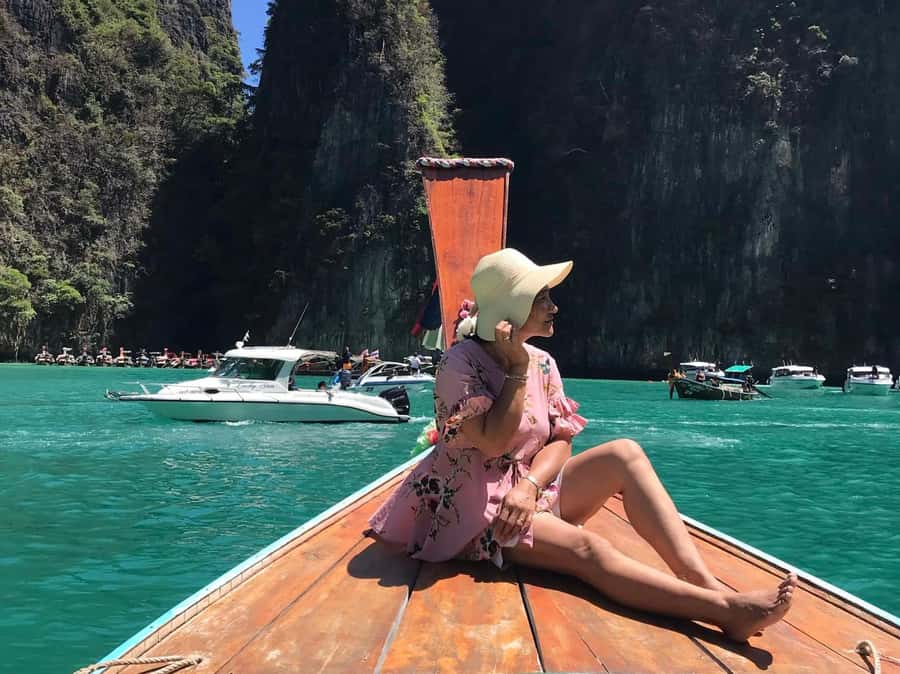 Phi Phi: Private 7 Islands Longtail to Maya Bay and Bamboo - Shark Point and the blacktip reef sharks