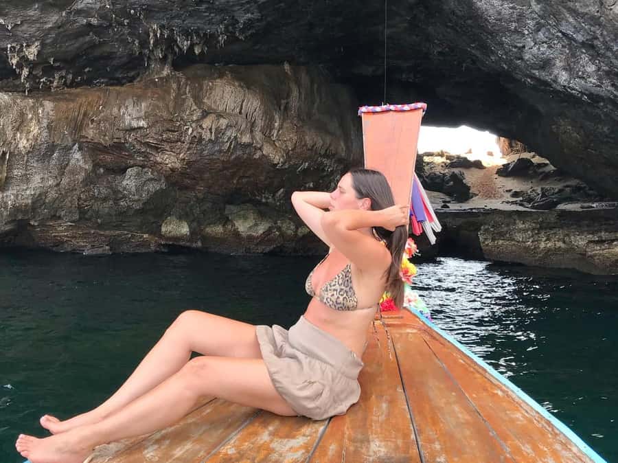 Phi Phi: Private 7 Islands Longtail to Maya Bay and Bamboo - Nui Bay and the final coastal views