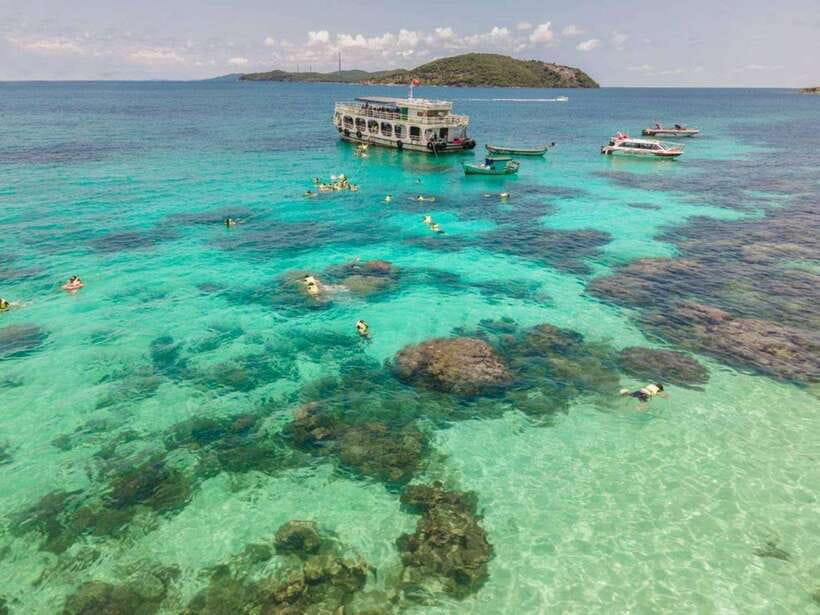 Phu Quoc: 3 Islands Trip Snorkeling by Speed Boat - A fast boat from Duong Dong to the An Thoi islands