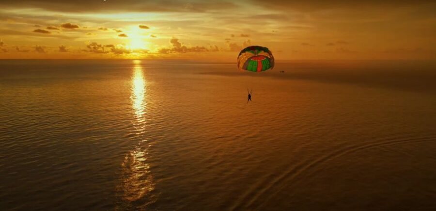 Phu Quoc: Explore 3 Islands & Parasailing and Jetski Combo - Lunch with an important seafood warning