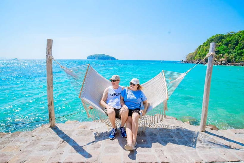 Phu Quoc: Snorkeling and Island Hopping by Speedboat & Lunch - May Rut Ngoai for Swimming and Photos