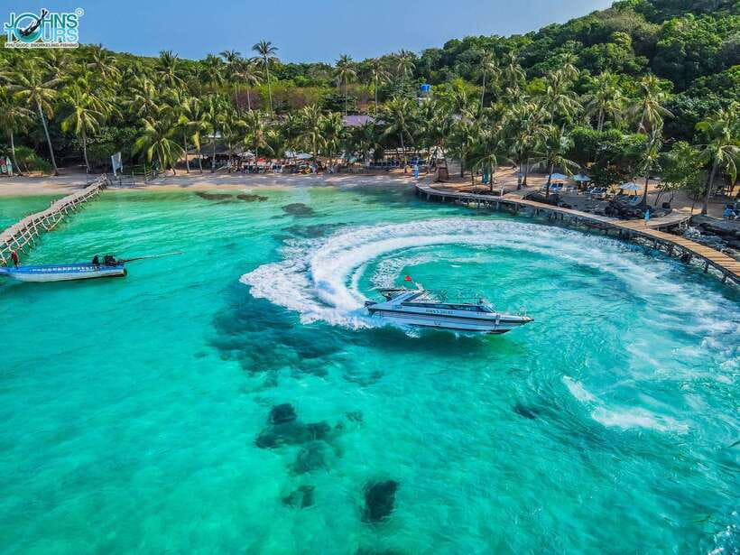 Phu Quoc Speedboat Trip: 3 Islands By Speedboat - Xuong Island and the first coral stop