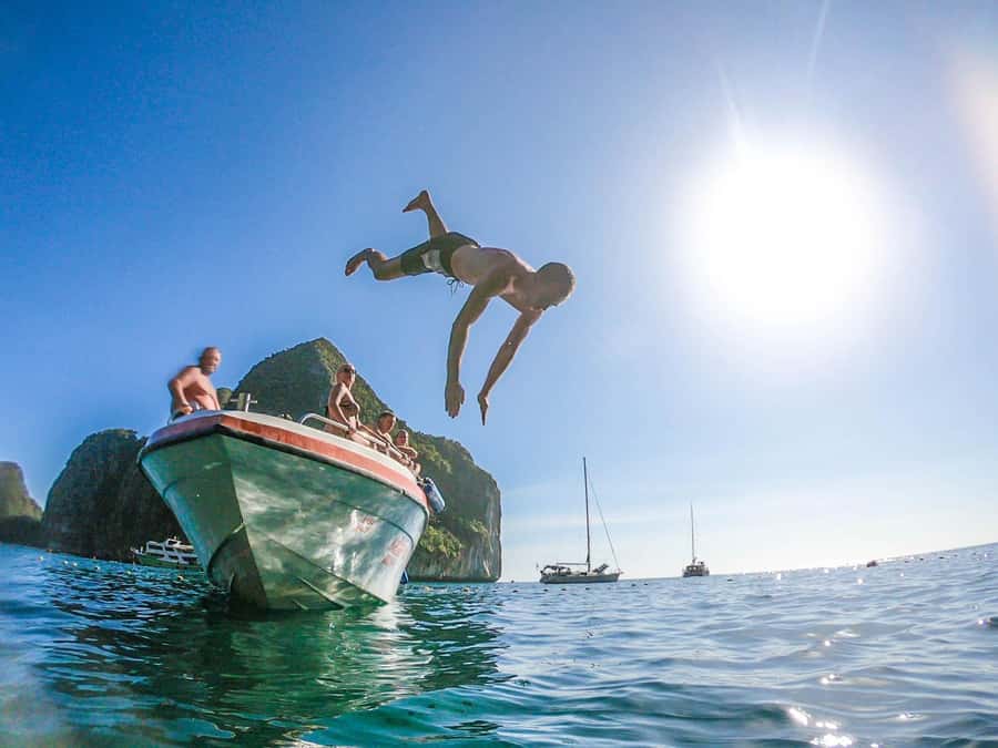 Phuket: 2 Days Itinerary Similan & James Bond Islands Tour - Speedboat travel, food, and the value of $234