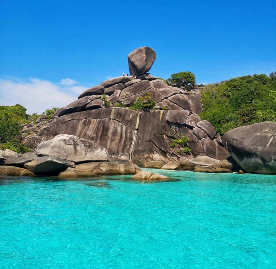 Phuket: 2 Days Itinerary Similan & Phi Phi Islands Day Tour - Day one begins before sunrise
