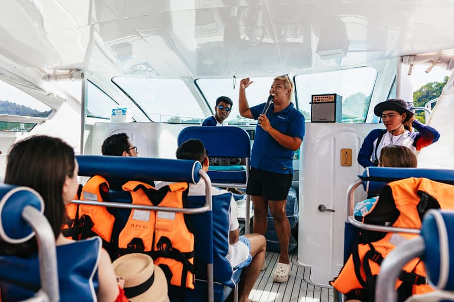 Phuket: Phi Phi Islands Day-Trip by Speed Catamaran - The guides and the level of service