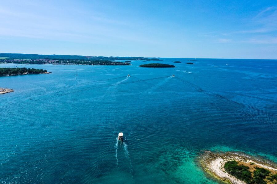 Poreč: Panoramic Morning Cruise Among 20 Islands with Drinks - Should you book the Fjera cruise?