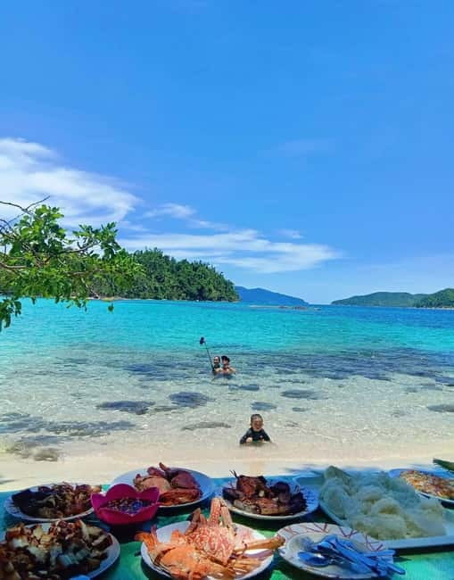 Port Barton: Island Hopping with Lunch,Hotel Transfer & Fees - What the crew adds to the day