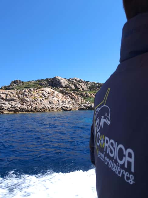 Porto-Vecchio: Lavezzi Archipelago & Cerbicales Island Tour - Cavallo Island and its private bays