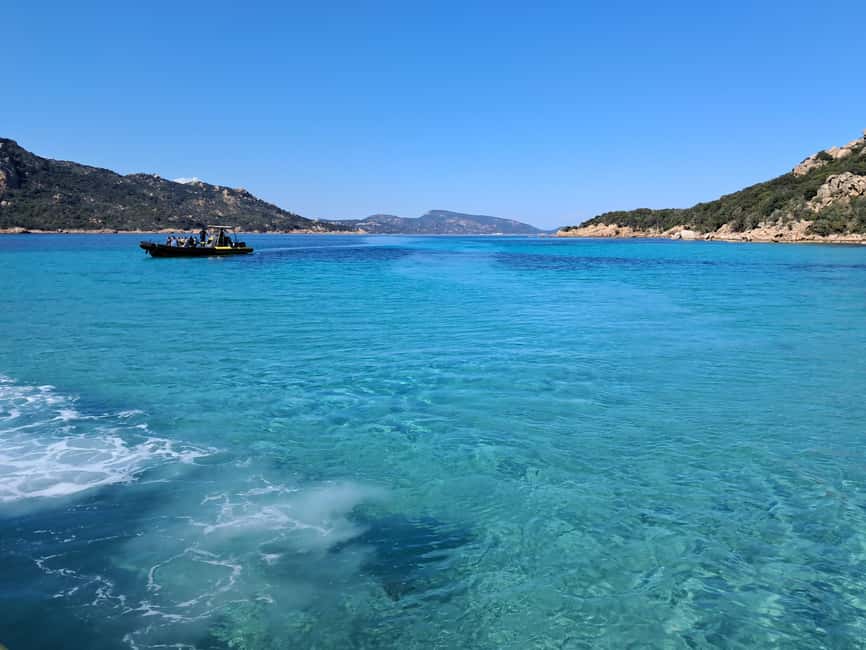Porto-Vecchio: Lavezzi Archipelago & Cerbicales Island Tour - The southern coast on the way back